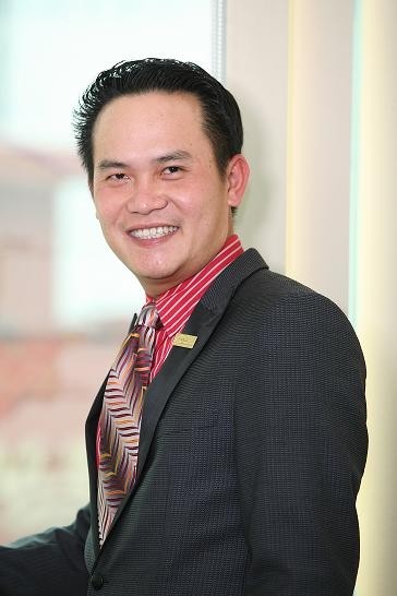 Thiếu gia lao đao vì hàng "nóng" ảnh 2