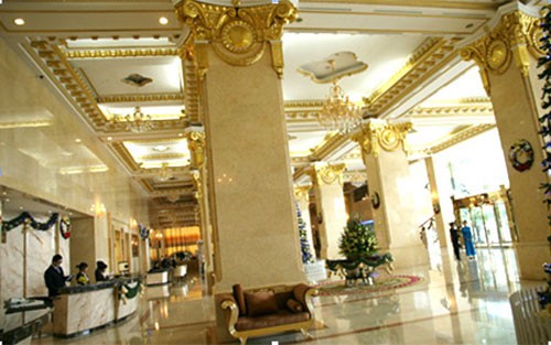 Ngắm những công trình, siêu xe dát vàng ảnh 1 Ngắm những công trình, siêu xe dát vàng ảnh 1