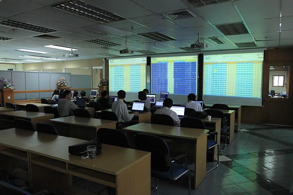 Phóng sự ảnh: Ngày đầu tiên "ăn, ngủ, chơi" cùng chứng khoán ảnh 12