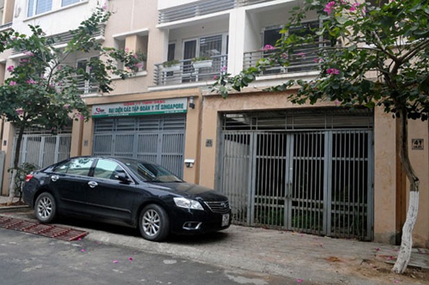 Hàng trăm biệt thự tại Khu đô thị Văn Phú bị bỏ hoang ảnh 10 Hàng trăm biệt thự tại Khu đô thị Văn Phú bị bỏ hoang ảnh 10