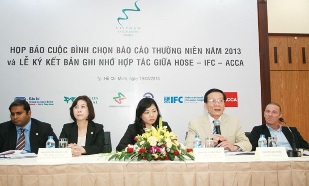 Cuộc bình chọn BCTN 2013: 3 điểm mới nổi bật ảnh 1