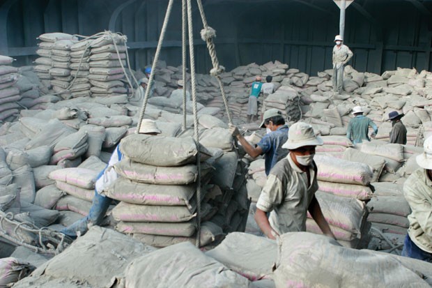 M&A ngành vật liệu: Bán - mua  đều hồ hởi ảnh 1