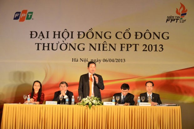 FPT: Ông Trường Gia Bình tiếp tục kiêm nhiệm 2 chức vụ ảnh 1