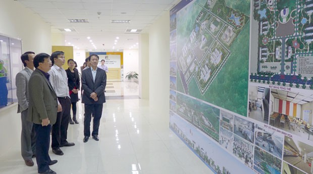 Bộ trưởng Bộ Xây dựng Trịnh Đình Dũng thăm và làm việc tại FLC ảnh 2