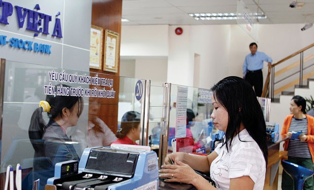 Ngân hàng nhỏ chật vật tăng vốn ảnh 1