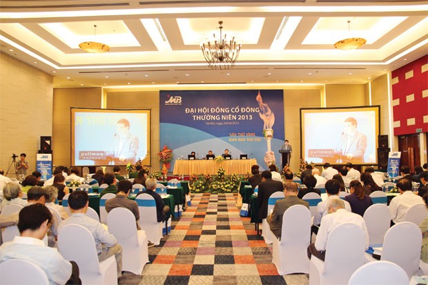 Lửa thử vàng, gian nan thử sức ảnh 1