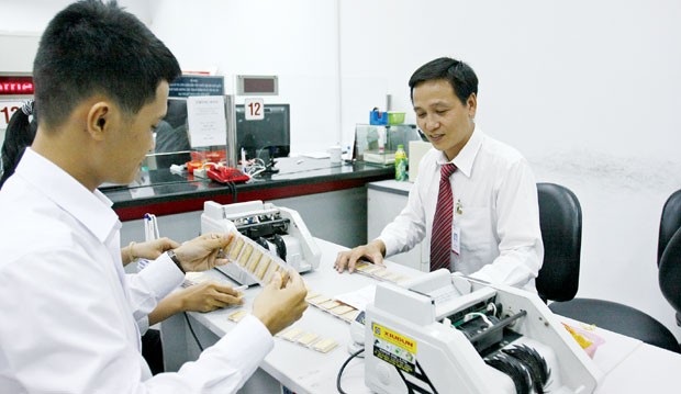 Ngân hàng chưa muốn buông huy động vàng ảnh 1