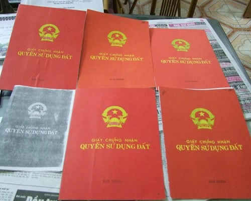 Cẩn trọng với chiêu mua nhà mượn sổ đỏ thế chấp ngân hàng ảnh 1