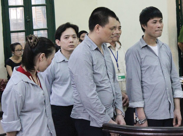 Chủ tịch, giám đốc cùng nhau làm giả sổ đỏ để lừa đảo   ảnh 1