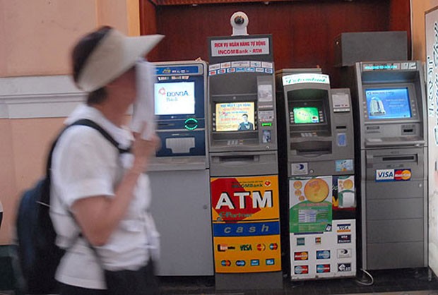 Đủ kiểu ăn cắp tài khoản thẻ ảnh 1 Đủ kiểu ăn cắp tài khoản thẻ ảnh 1