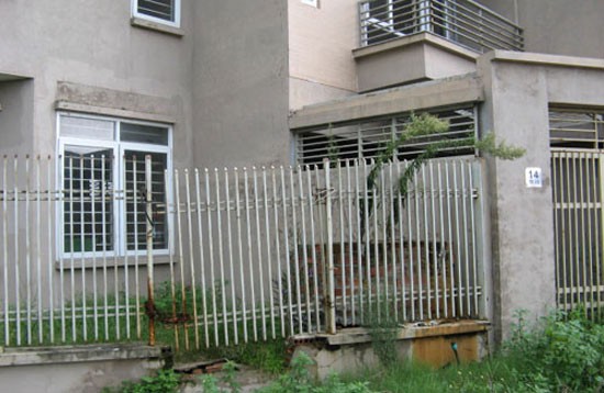 Cận cảnh loạt nhà triệu đô khu Văn Phú sụt lún, dọa sập ảnh 6