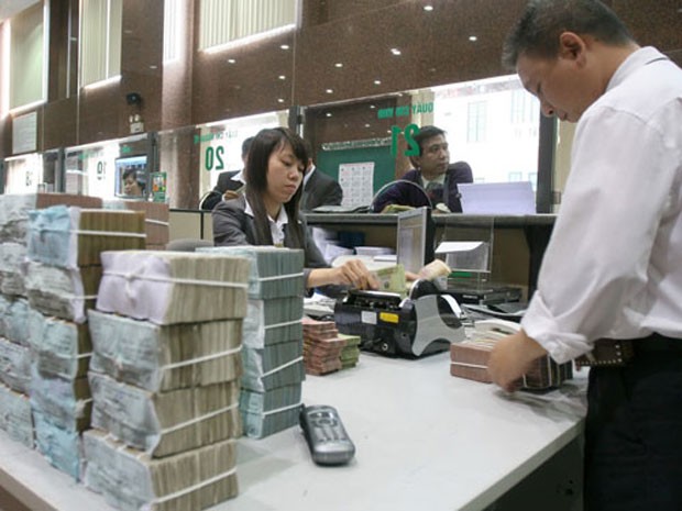 Dòng tiền thận trọng, chờ cơ hội mới ảnh 1