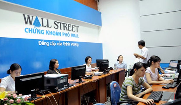 Tái cấu trúc CTCK: Sự lần lữa nguy hiểm ảnh 1