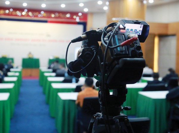 AI NEWS - Nền tảng tin tức chứng khoán