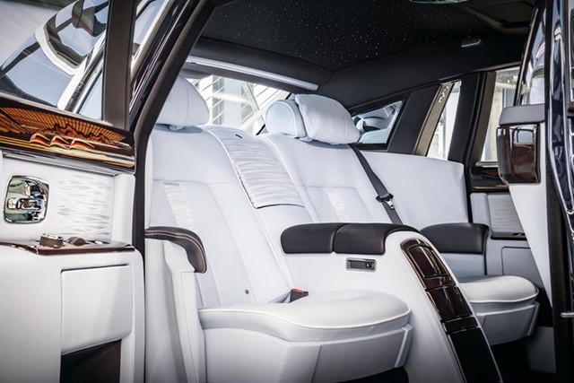 Ngắm chiếc Rolls-Royce Phantom cuối cùng xuất xưởng ảnh 5