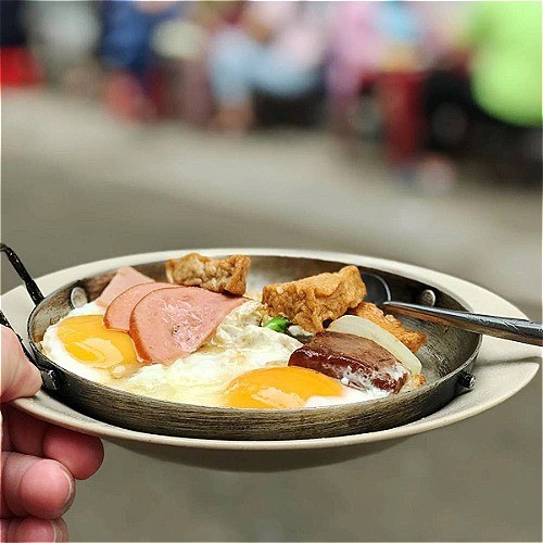Ba món chỉ ngon khi bày trên chảo nóng ở Sài Gòn ảnh 1