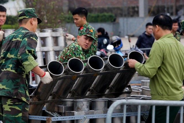 Hà Nội: Bên trong trận địa pháo hoa chuẩn bị khai hoả, đón giao thừa ảnh 5