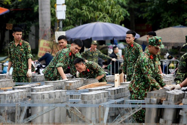 Hà Nội: Bên trong trận địa pháo hoa chuẩn bị khai hoả, đón giao thừa ảnh 7