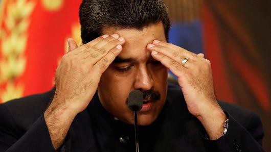 Ngành dầu khí Venezuela đang sụp đổ ảnh 1