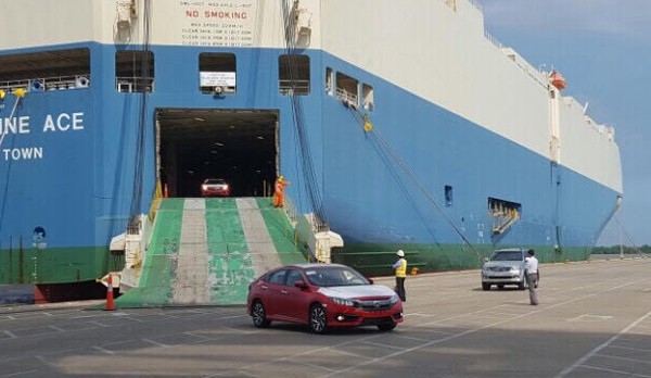 Ô tô Honda bất ngờ về nước, giá chào bán giảm ngay trăm triệu ảnh 1
