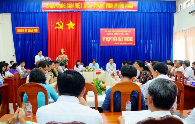 Kiện toàn nhân sự chủ chốt 5 địa phương ảnh 3