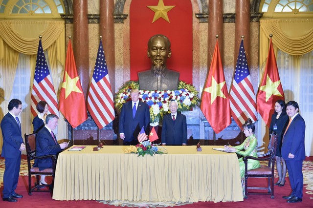 Tổng Bí thư, Chủ tịch nước Nguyễn Phú Trọng tiếp Tổng thống Donald Trump ảnh 8