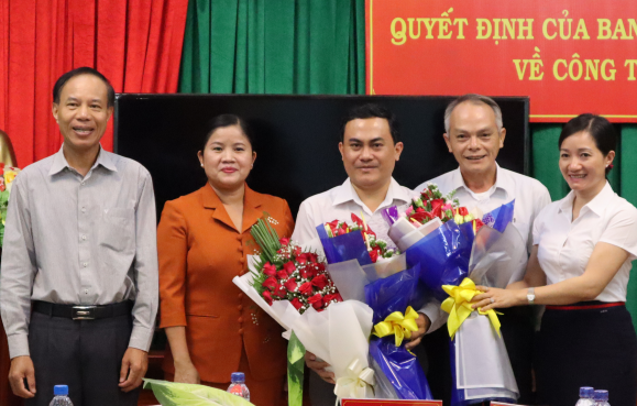 Điều động, bổ nhiệm nhân sự 3 địa phương ảnh 1