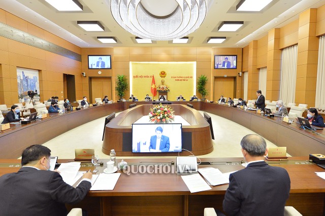 Ủy ban Thường vụ Quốc hội bổ nhiệm, phê chuẩn nhân sự mới ảnh 1
