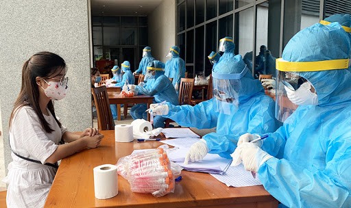 Diễn biến dịch Covid-19: Việt Nam không ghi nhận ca nhiễm mới, thêm 5 bệnh nhân được công bố chữa khỏi bệnh Covid-19 ảnh 33