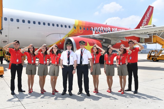 Năm 2018, doanh thu hoạt động kinh doanh chính của Vietjet tăng 49%, phát triển mạnh các đường bay quốc tế ảnh 1