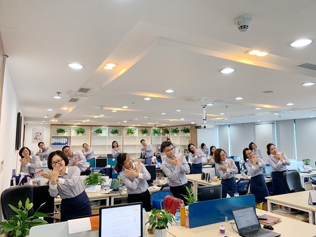 Happy Banker - Happy MBer: Mỗi ngày đi làm là mỗi ngày vui ảnh 2