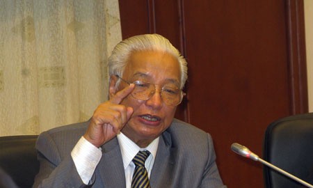Đua cho vay tiêu dùng, cần chắc “chân phanh” ảnh 1