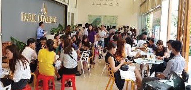 “Thành phố Venice” thu hút nhiều gia đình tham dự picnic cuối tuần ảnh 1
