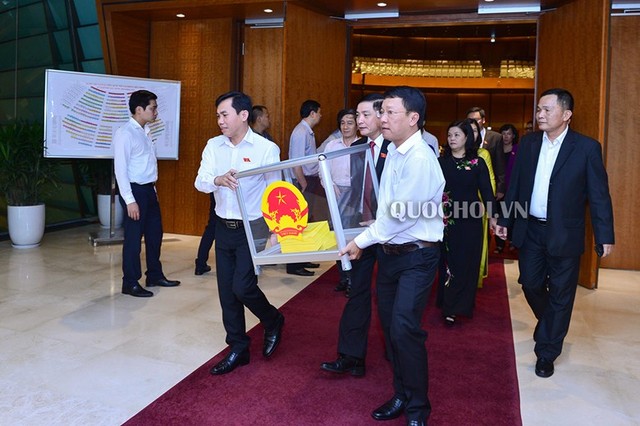 Đại biểu Quốc hội bỏ phiếu bầu Chủ tịch nước ảnh 6