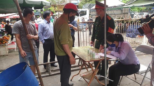 Quảng Ninh yêu cầu thành lập ngay các tổ chống dịch Covid-19 đến tận các cụm dân cư ảnh 1