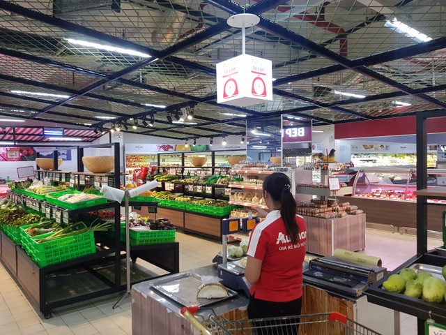 Thị trường bán lẻ, thấy gì từ việc tháo chạy của Auchan? ảnh 2