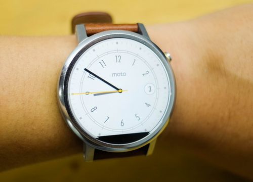Smartwatch nổi bật nhất 2016 ảnh 3