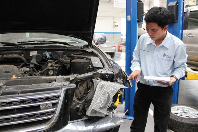 Ôtô cũ đại hạ giá, chịu lỗ cả trăm triệu vẫn khó bán ảnh 2
