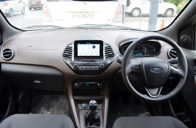 Ô tô Ford mới chỉ 173 triệu: Vạn người mong chờ ảnh 2