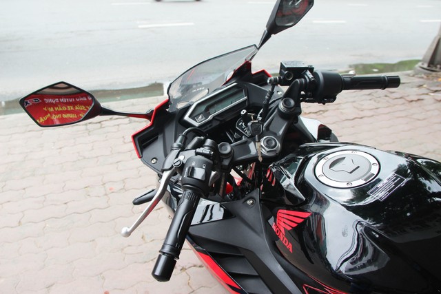 Honda CBR150R 2018 về Việt Nam giá 78 triệu ảnh 2