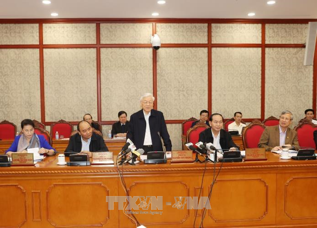 Bộ Chính trị làm việc với Ban Thường vụ Thành ủy TP.HCM ảnh 2