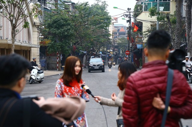 Phố phường Hà Nội vắng vẻ sáng mùng 1 Tết ảnh 7