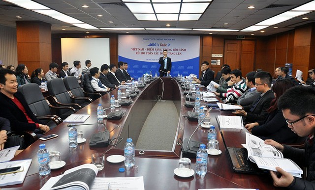 Năm 2016, cơ hội gom cổ phiếu bất động sản để đón sóng ảnh 1