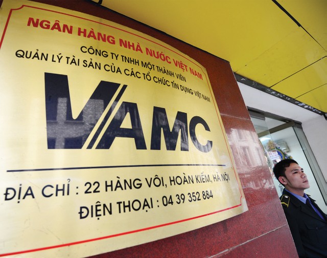 Tái cơ cấu hệ thống ngân hàng và xử lý nợ xấu: Cần nhanh, mạnh hơn ảnh 1