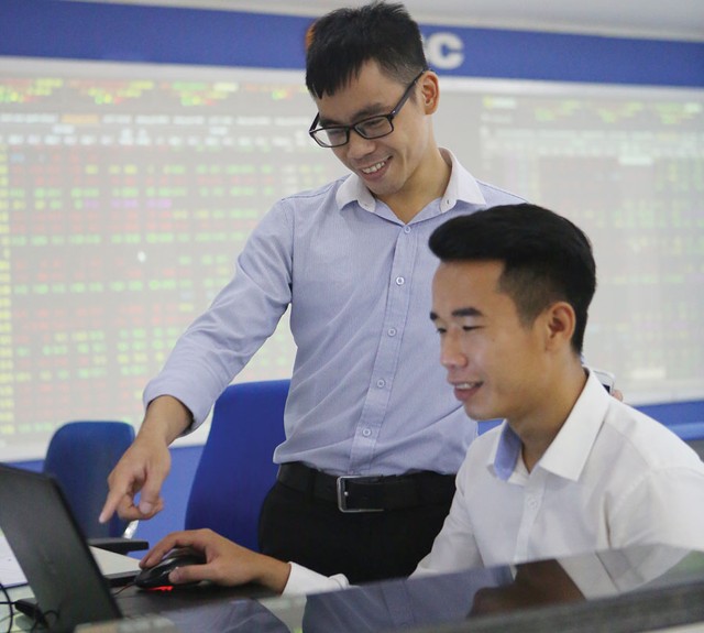Giá dầu tăng, cổ phiếu dầu khí vào guồng ảnh 1