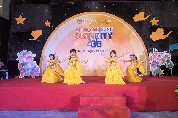 Cư dân Mon City hào hứng tham dự lễ hội Trung thu đầu tiên ảnh 6