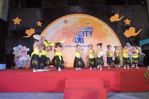 Cư dân Mon City hào hứng tham dự lễ hội Trung thu đầu tiên ảnh 7