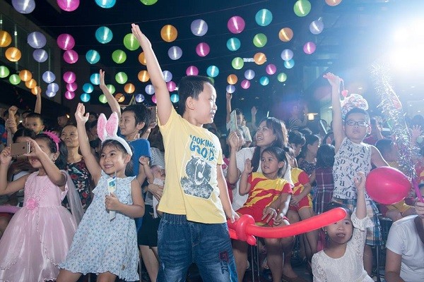 Cư dân Mon City hào hứng tham dự lễ hội Trung thu đầu tiên ảnh 9