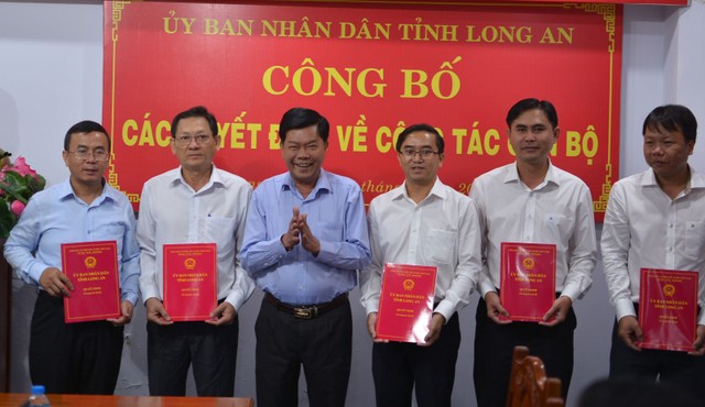 Điều động, bổ nhiệm nhân sự 3 tỉnh ảnh 1
