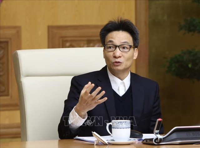 Phó Thủ tướng Vũ Đức Đam chủ trì họp triển khai các biện pháp phòng, chống dịch COVID-19 ảnh 6